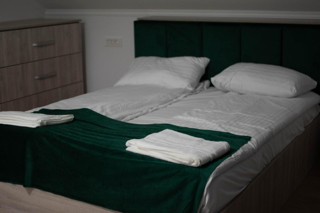 Casa Abiiani Hotel Oradea Ngoại thất bức ảnh