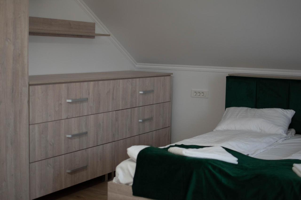 Casa Abiiani Hotel Oradea Ngoại thất bức ảnh