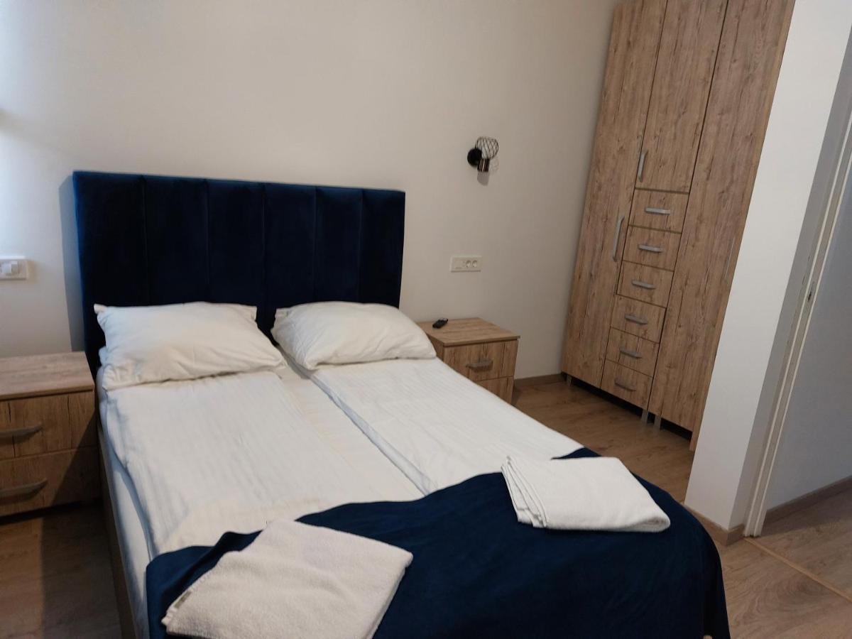 Casa Abiiani Hotel Oradea Ngoại thất bức ảnh
